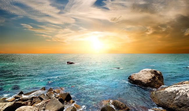 海边日出风光